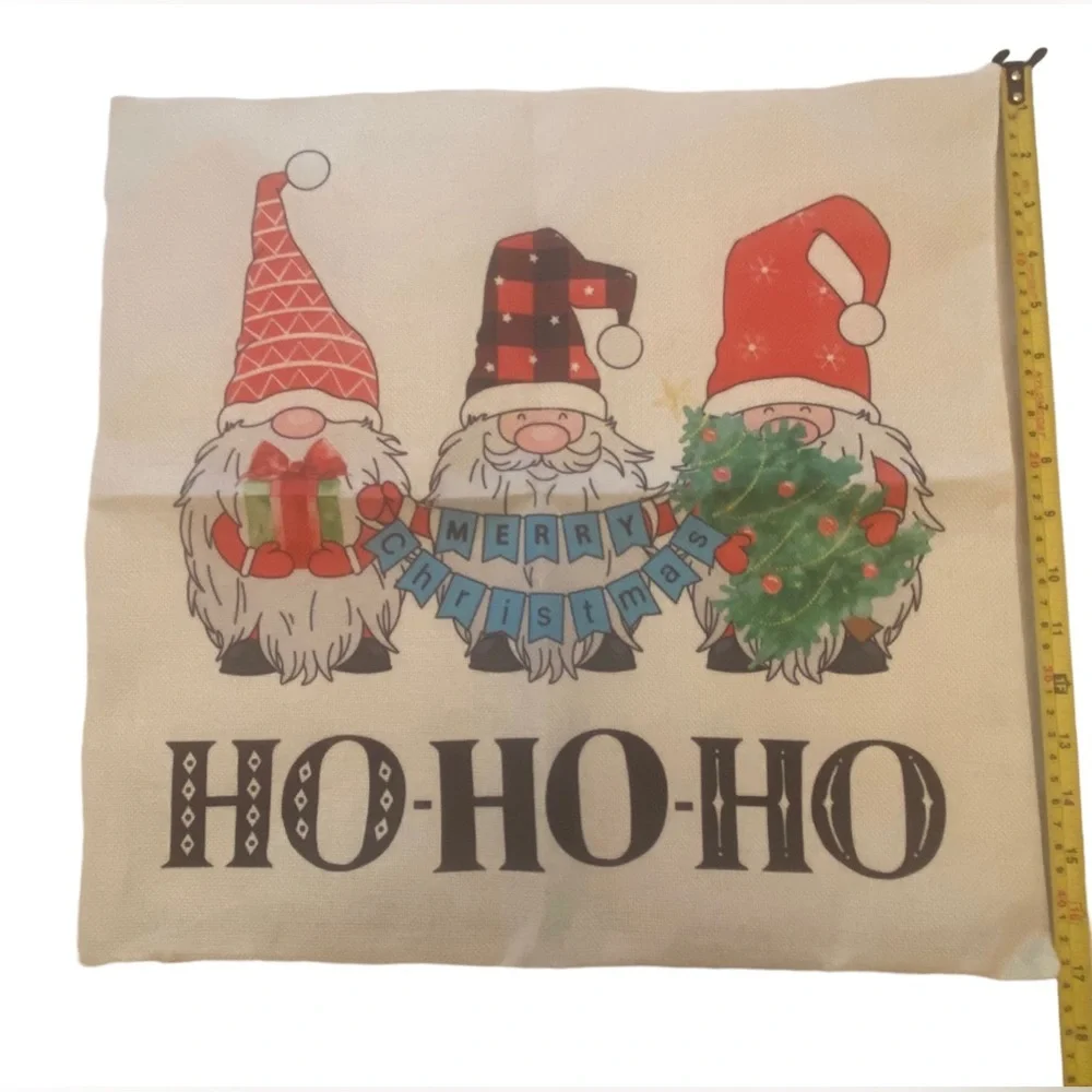 THREE SANTAS MERRY CHRISTMAS THROW PILLOW COVER 17” X 17.5” Holiday Home Decor